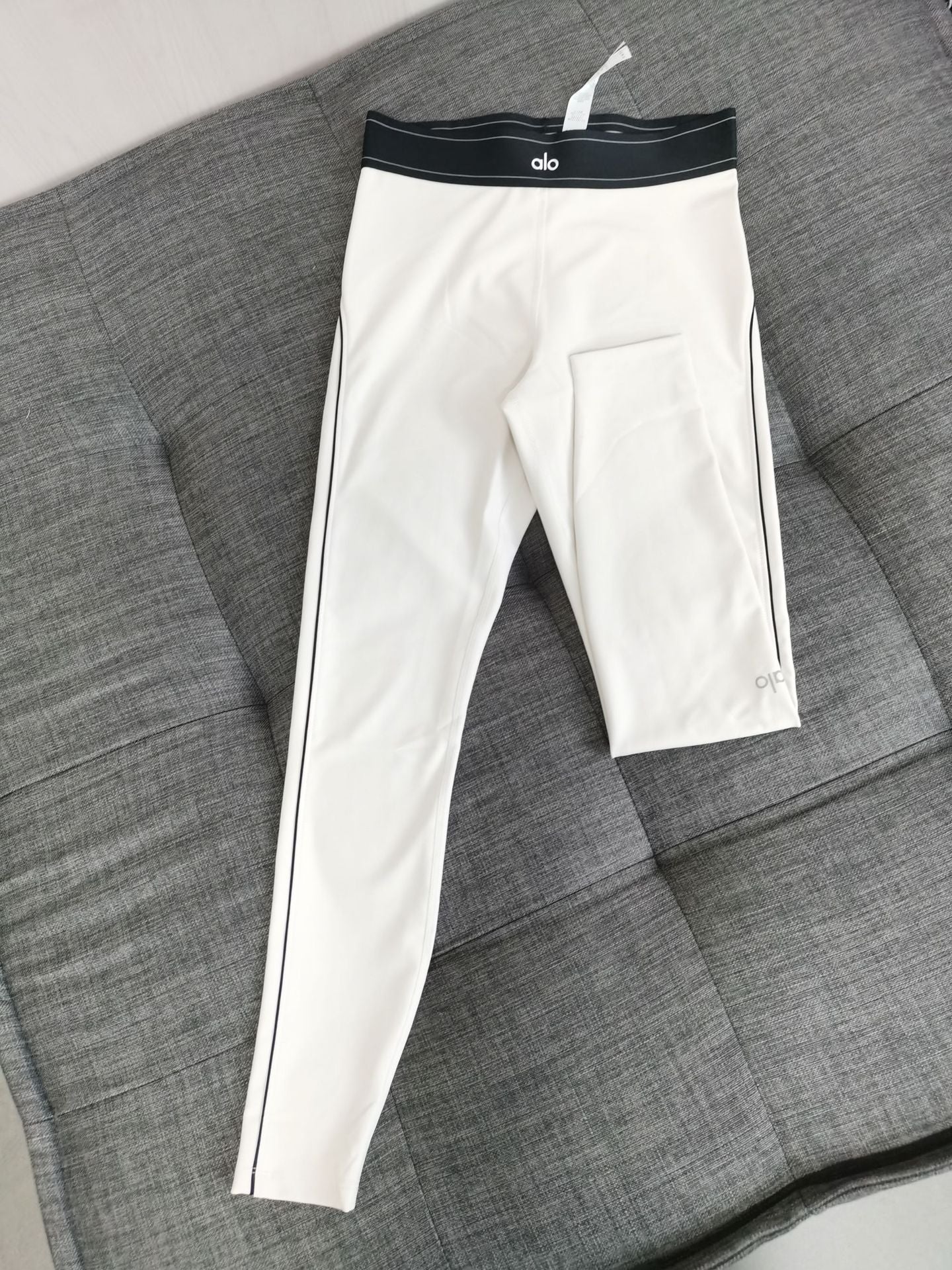 Airlift High-Waist Suit Up Legging - White