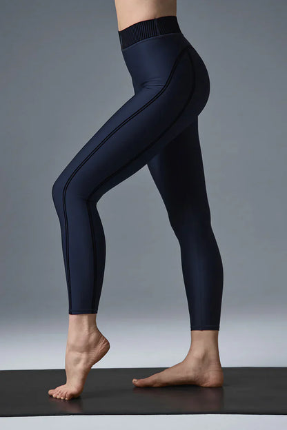Airlift High-Waist 7/8 Line Up Legging -  Navy